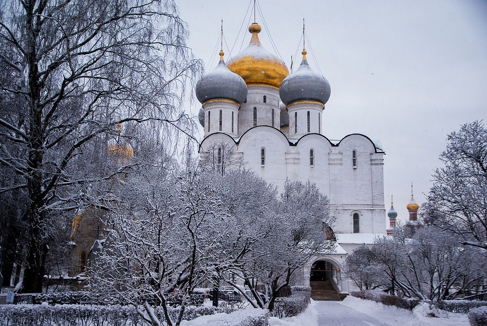 жизнь в москве