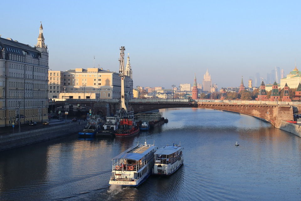 жизнь в москве